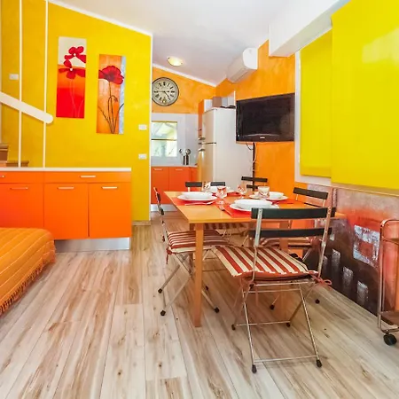 Polluce * Бибионе